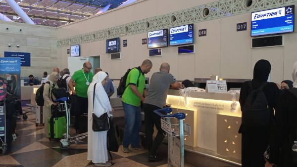 حجاج شركات السياحة 