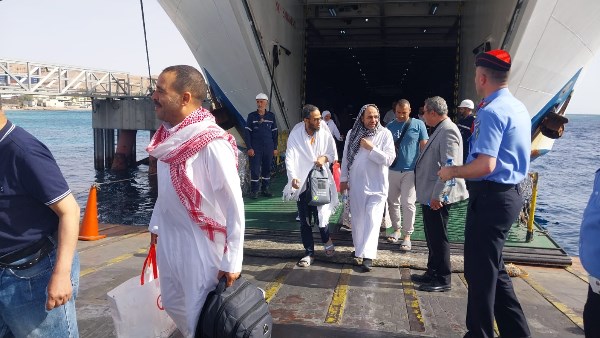 انطلاق أولى رحلات عودة حجاج السياحة البري.. والأخيرة تصل 20 يونيو