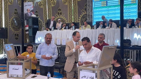 تخصيص 300 قطعة أرض للمواطنين