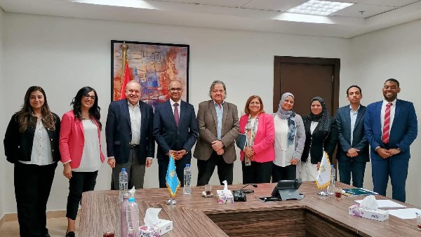 نائب وزير الإسكان يستقبل بعثة البنك الدولي