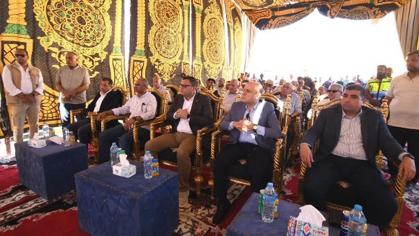 جانب من الزيارة
