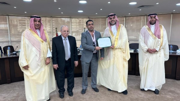جانب من الاجتماع 