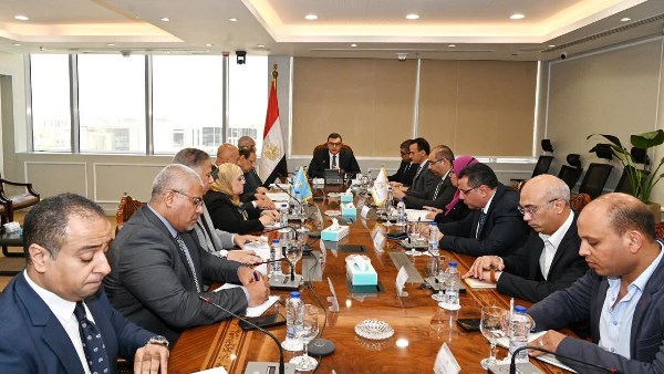 وزير الاسكان