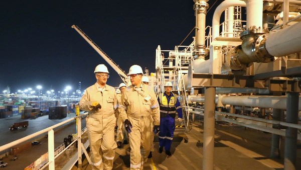 وزير البترول