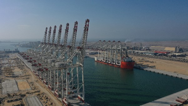 ميناء دمياط
