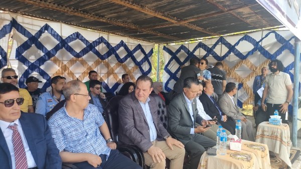 سفير اندونسيا يزور شركة مصر للغزل والنسيج