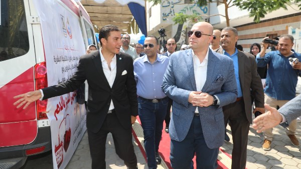 محافظ بني سويف والنائب نادر نسيم 