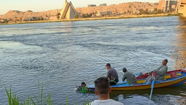 مصرع صياد ونجله غرقا في نهر النيل بالمنيا