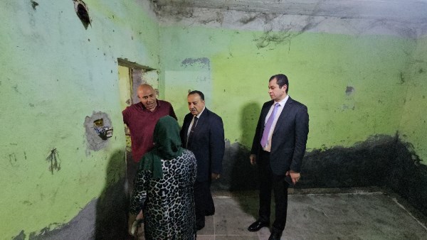 بحضور المدير التنفيذي لصندوق تحيا مصر .. محافظ أسيوط يتابع أعمال إعادة تأهيل 130 منزل بمنطقة المصلة