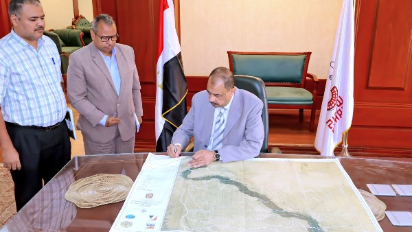 محافظ سوهاج