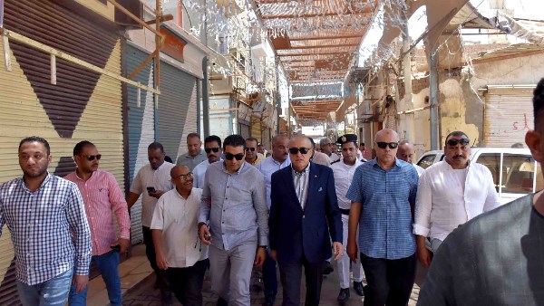 محافظ الأقصر يتفقد أعمال تطوير شاملة لمعبد إسنا والمنطقة المحيطة