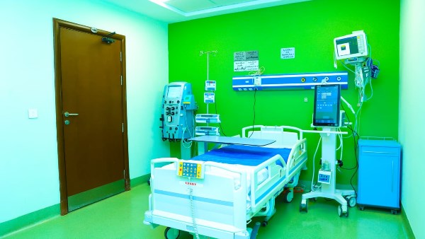 العناية المركزة في شفاء الأورمان تستقبل 205 حالة للأطفال خلال عام: رعاية حرجة تنقذ الأرواح