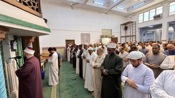 الشيخ يسرى عزام 