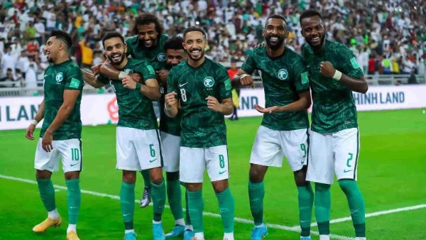 موعد مباراة السعودية والبحرين في تصفيات كأس العالم والقنوات الناقلة