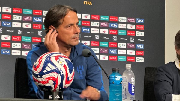 ضربة موجعة.. إنزاجي يؤكد غياب مهاجم الهلال أمام باتشوكا