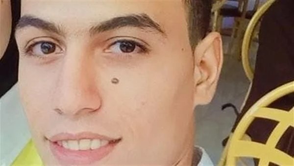 صورة الشاب المتوفي 