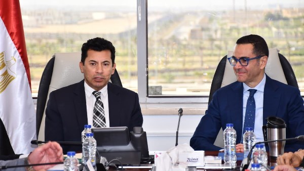 بحث فرص الاستثمار الرياضي وتكامل الجهود لدعم الاقتصاد الوطني