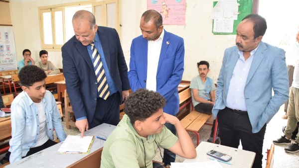 هدوء وانتظام سير امتحانات اعدادية إدارة جنوب بورسعيد التعليمية