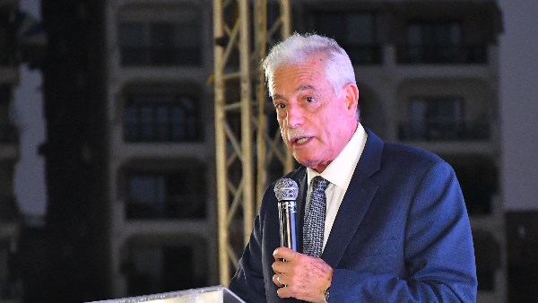 محافظ بورسعيد و مستشار الرئيس يشاركا أهالي الباسلة احتفالات ثورة ٣٠ يونيو 