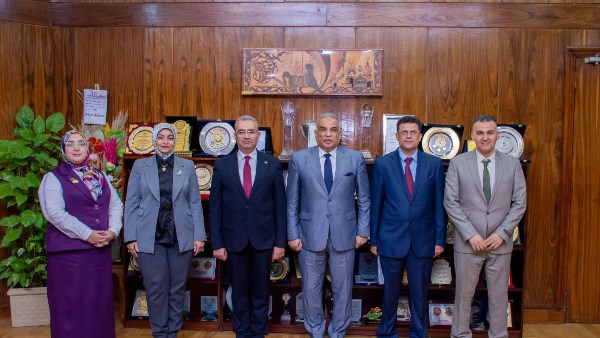 جامعة طنطا 