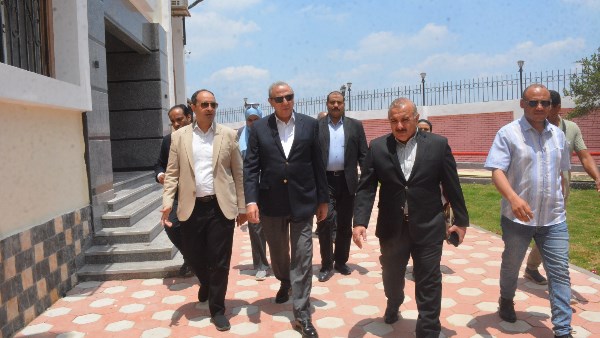 محافظ الغربية 