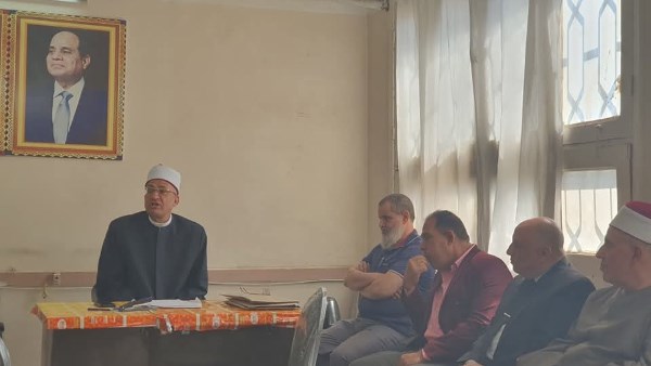 رئيس منطقة الغربية الأزهرية يعقد اجتماعًا لمناقشة خطة العمل المستقبلية