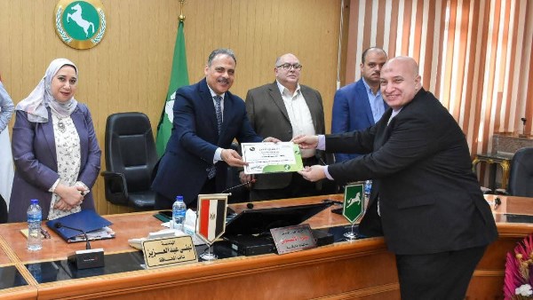 محافظ الشرقية