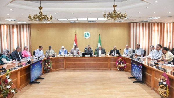 محافظ الشرقية