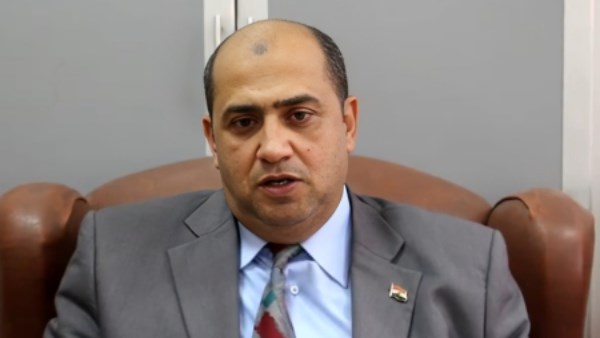 الدكتور إيهاب شكري