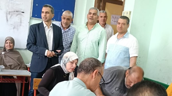وكيل تعليم كفر الشيخ يوجه بالدقة في تصحيح امتحانات الشهادة الإعدادية