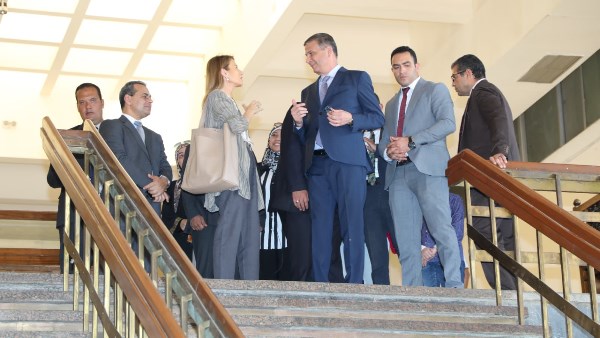 وزير الزراعة مع مدير اليونسكو 