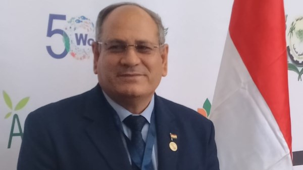 الدكتور عادل عبدالعظيم 