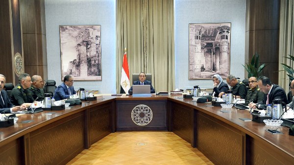 لقاء اليوم 