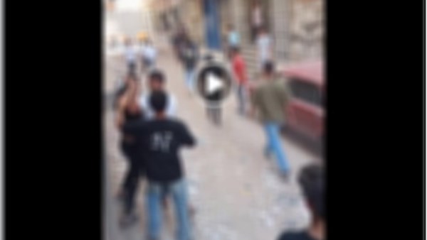 بسبب لهو الأطفال.. القبض على طرفي مشاجرة بالأسلحة البيضاء بالشرقية| فيديو