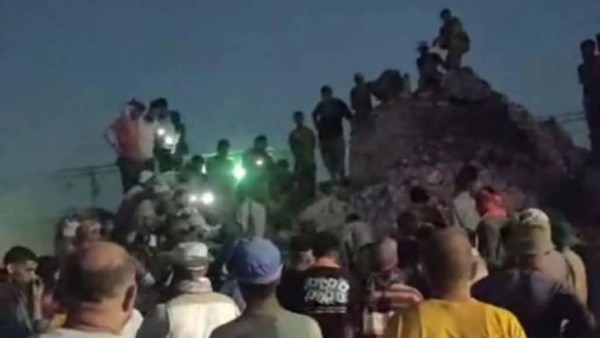 6 ضحايا.. القبض على صاحب مصنع طوب انهارت مدخنته على العمال بالصف