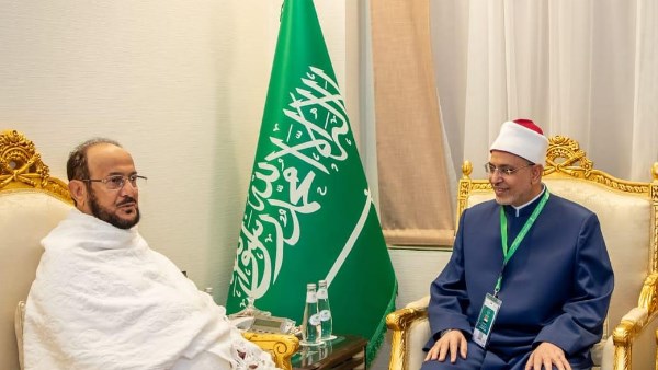 رئيس جامعة الأزهر مع وزير الشئون الإسلامية والدعوة والإرشاد السعودي