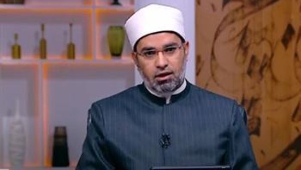 الدكتور أحمد الرخ