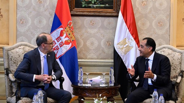 رئيسى الوزراء المصرى والصربى