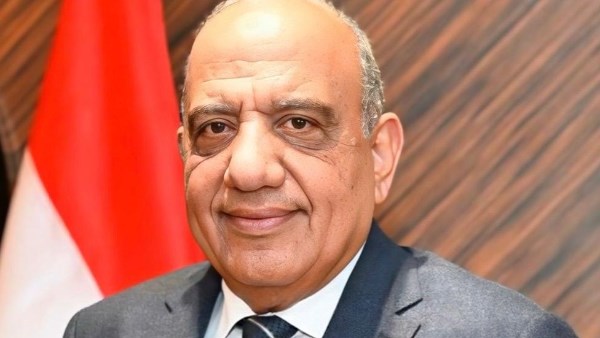 وزير الكهرباء 