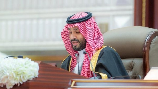 نيابة عن الملك.. ولي عهد السعودي يصل مشعر مني للإشراف على راحة الحجاج