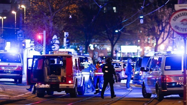 ارتفاع عدد قتـ.لى الهجوم على مدرسة نمساوية إلى 11 شخصا
