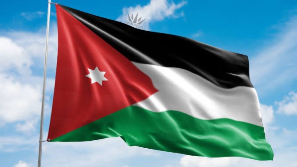 بعد ضرب إيران.. غلق المجال الجوي وتعليق حركة الطيران في الأردن