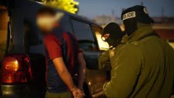 تحت عباءة طهران .. الشاباك يكشف شبكة تجسس إسرائيلية لصالح إيران