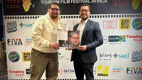 المخرج داني جمال  والقنصل المصري
