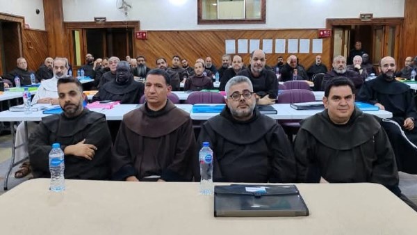 مجمع الإخوة الأصاغر 