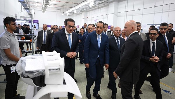 مدبولى: الدولة جادة في توطين الصناعات والتكنولوجيا المهمة محليًا