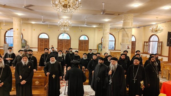 آباء كهنة الكنيسة القبطية الأرثوذكسية 