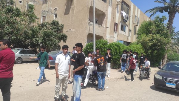 طلاب الثانوية 