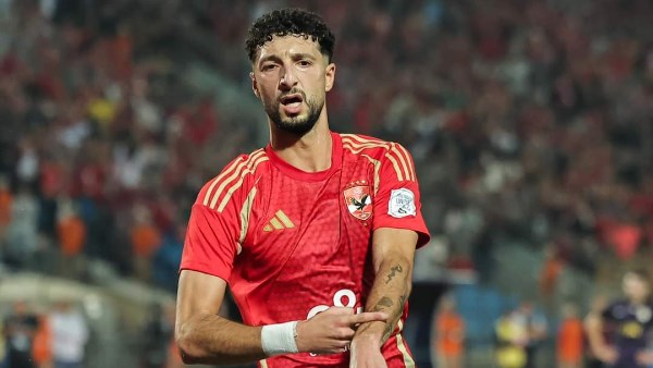 وسام أبوعلي ينتظم في معسكر الأهلي بميامي اليوم