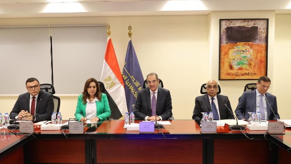 وزير الاتصالات